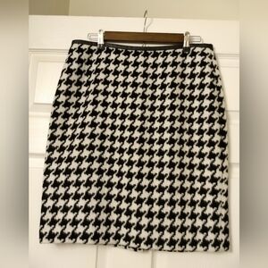 Talbots black and white herringbone skirt 10P